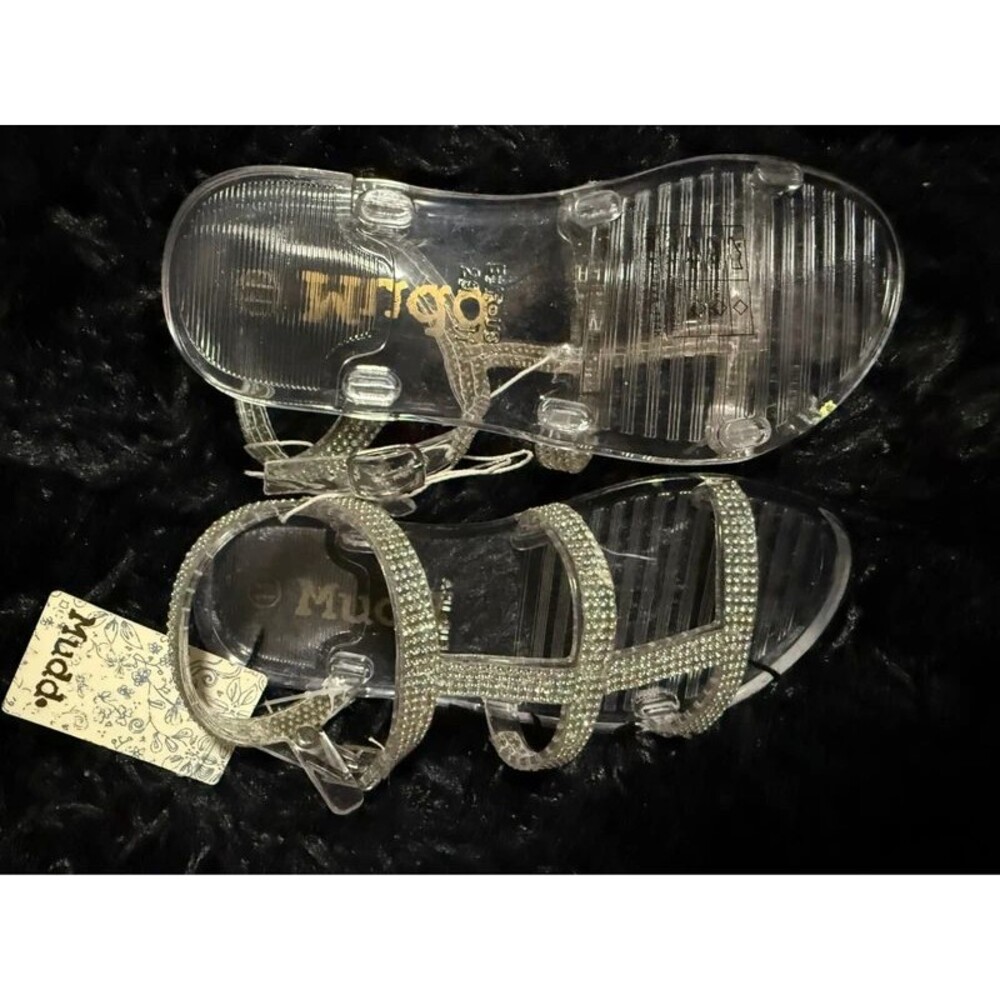 Mudd silver rhinestone sandals - size 11